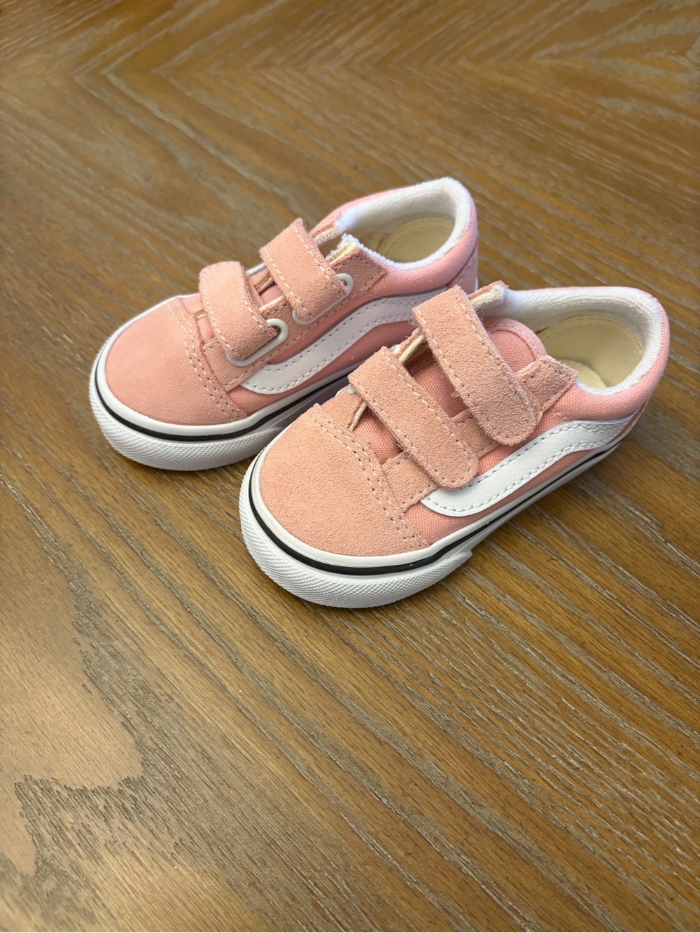 Vans Kids Pink Velcro Skate Shoes with White Side Stripe
